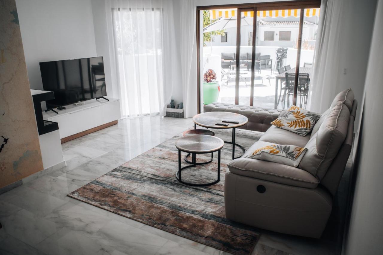 Anais Apartemen